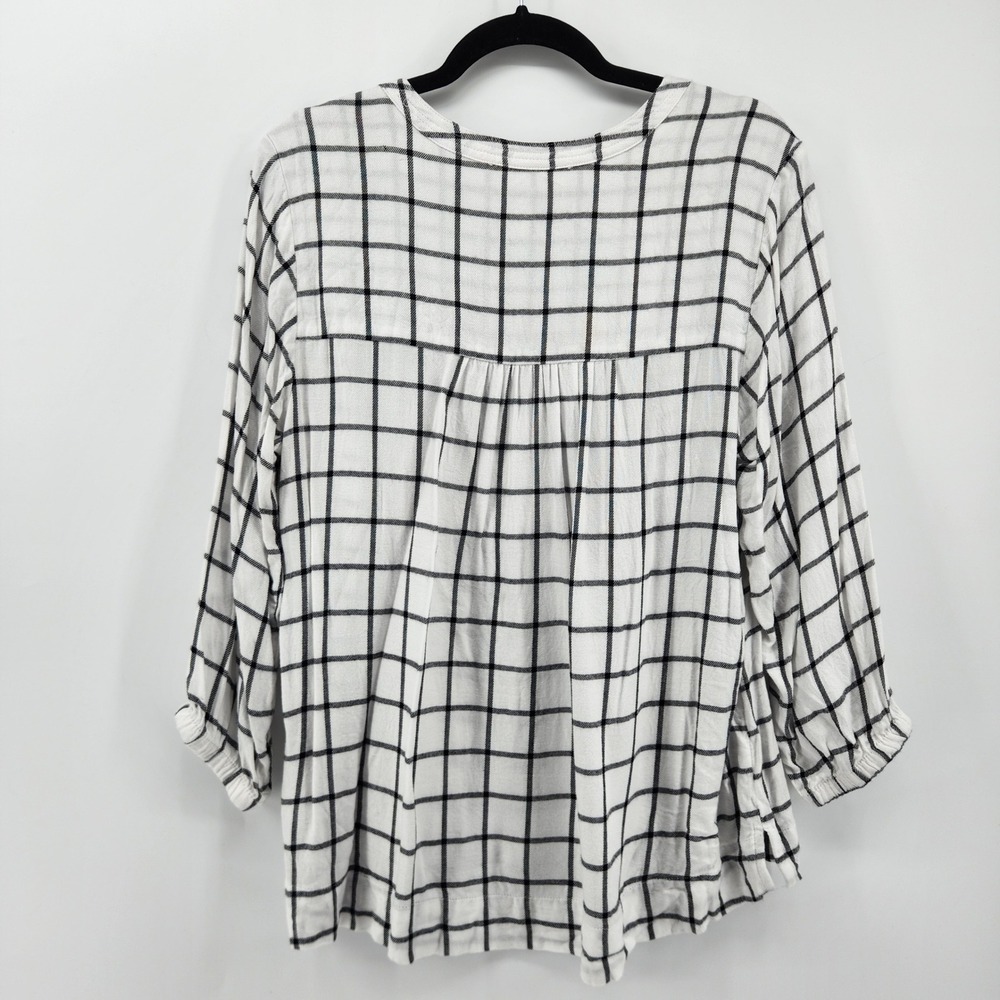 Wrangler Women's White Black Plaid Peasant Top Blouse 3/4‎ Sleeve Medium - Picture 2 of 6